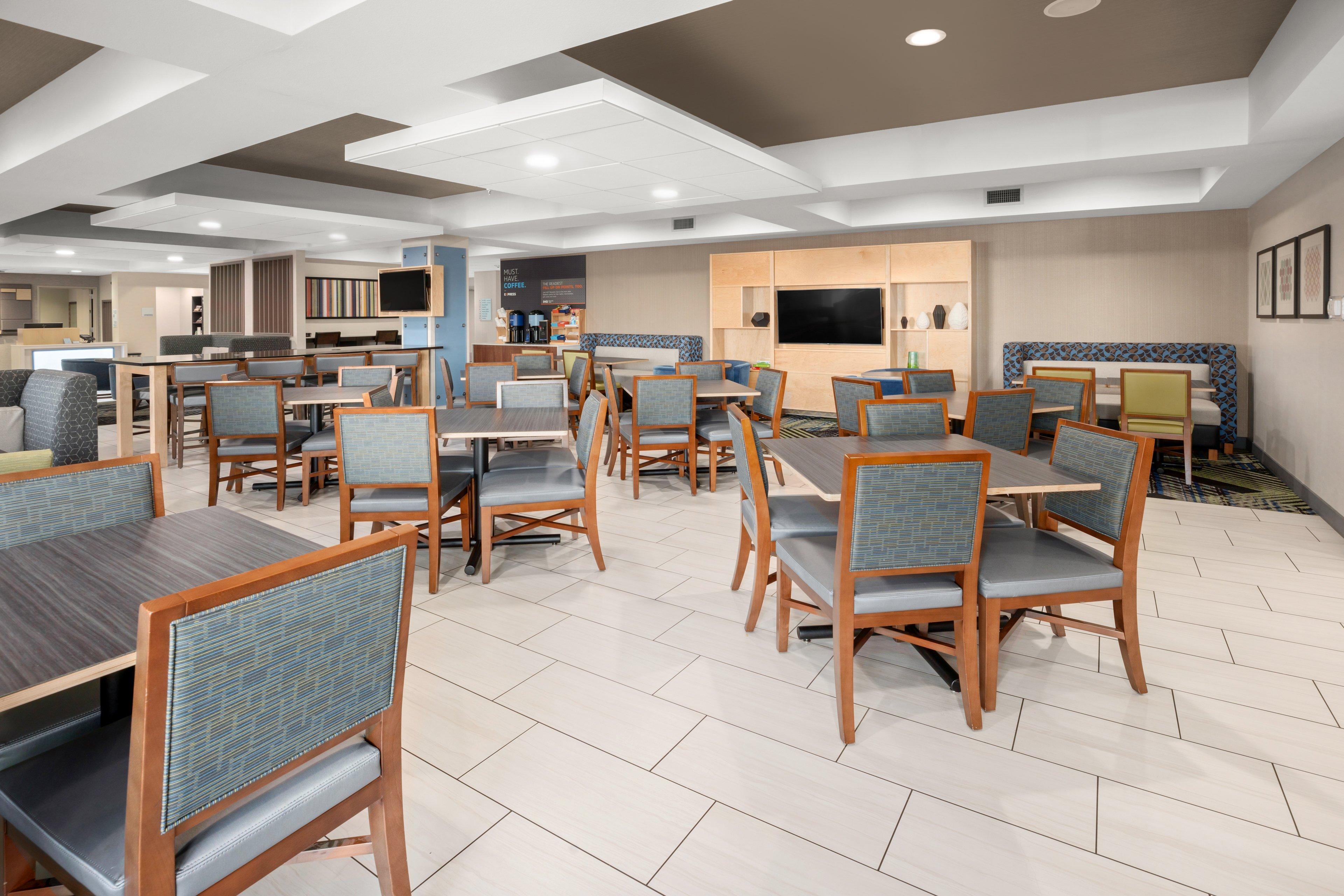 Holiday Inn Express Hotel & Suites Marysville By Ihg Exterior foto